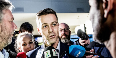 Hareide med kontroversiell seier i kveld. Kan få en siste sjanse til å danne regjering med Støre